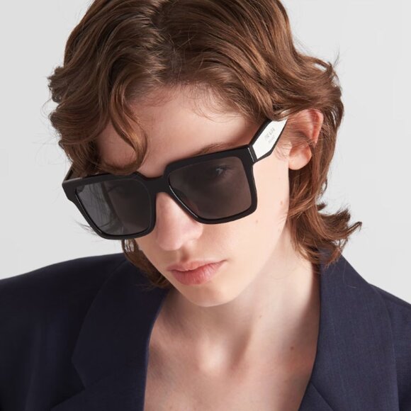SOLD! PRADA PR 24ZS 56 Women's Square Sunglasses - Black/Gray - New in Box - Picture 3 of 13